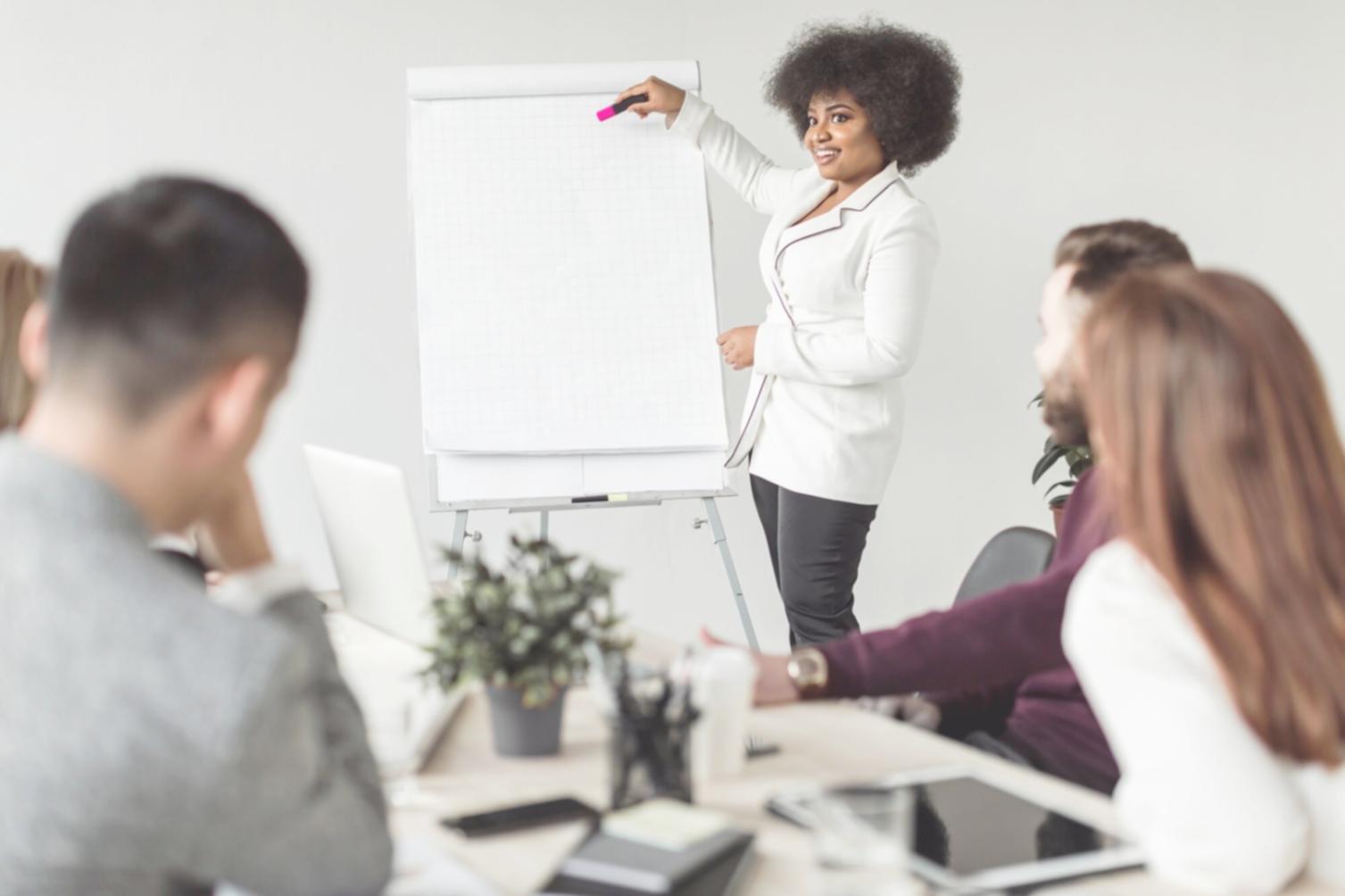 Session de formation budgétaire avec entrepreneurs